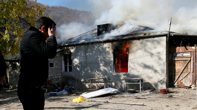 «Ce n'est pas du cinéma, mais une tragédie» : Poutine s'exprime sur le conflit dans le Haut-Karabagh