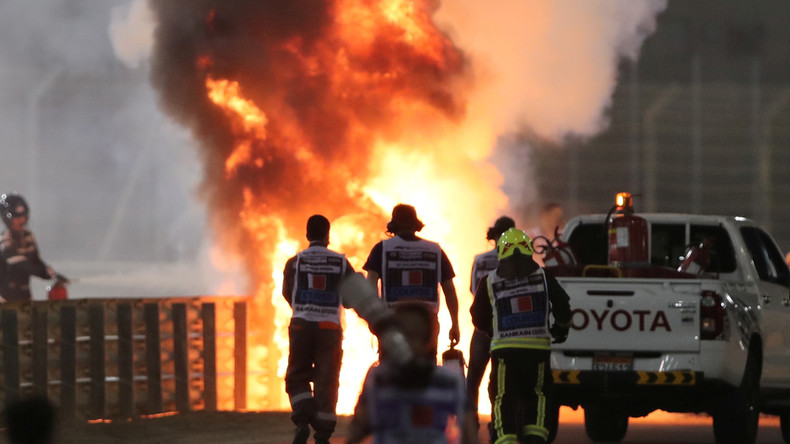 Formule 1 : le Français Romain Grosjean miraculeusement indemne après un énorme accident