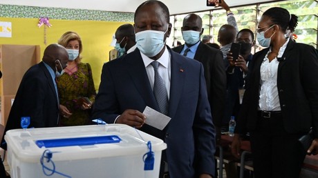 Alassane Ouattara, le 31 octobre 2020, à Abidjan, en Côte d'Ivoire (image d'illustration).