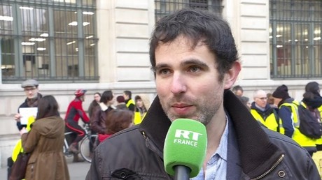 #JeSuisLibreDoncJeSuis : le policier Alexandre Langlois claque la porte de la police nationale