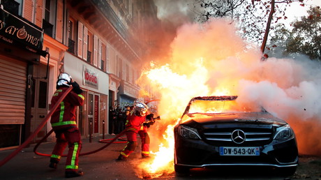 Les black blocs, idiots utiles du pouvoir ? Avec Benjamin Cauchy et Georges Kuzmanovic