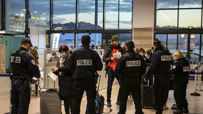 Covid-19 : un test PCR désormais obligatoire pour aller en Corse pendant les fêtes de fin d'année