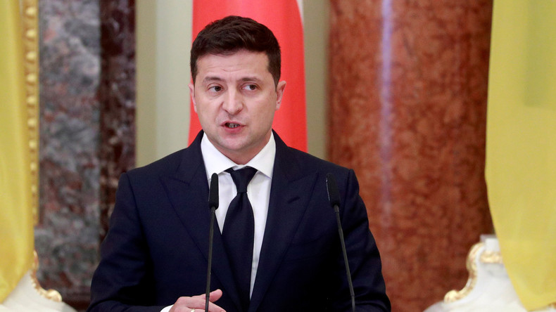 Vaccin contre le Covid-19 : la situation délicate du président ukrainien Zelensky