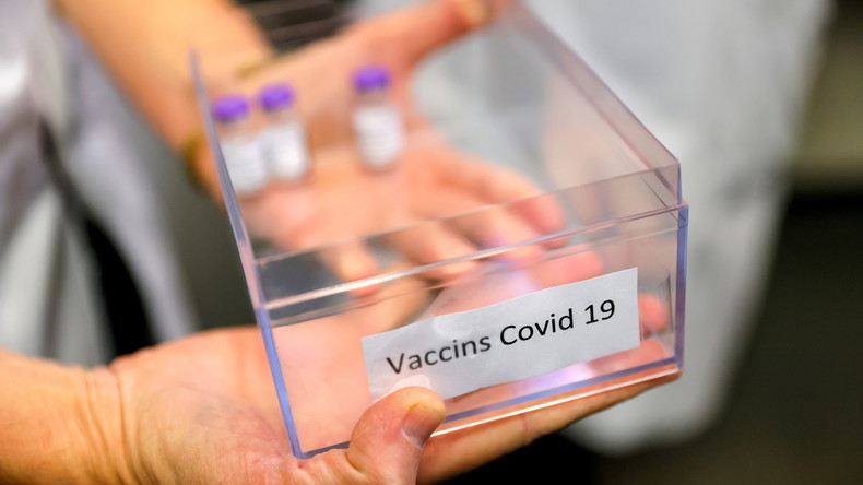 Vaccination contre le Covid-19 : l'offensive contre les sceptiques est lancée