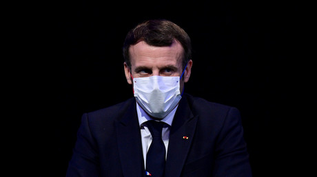 Emmanuel Macron diagnostiqué positif au Covid-19, Castex et Ferrand à l'isolement