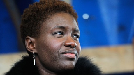 «30 kilos de plus, 15 gosses...» : Rokhaya Diallo épingle Sud Radio pour des propos racistes