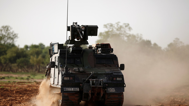 Mali : six soldats français blessés par un véhicule-suicide