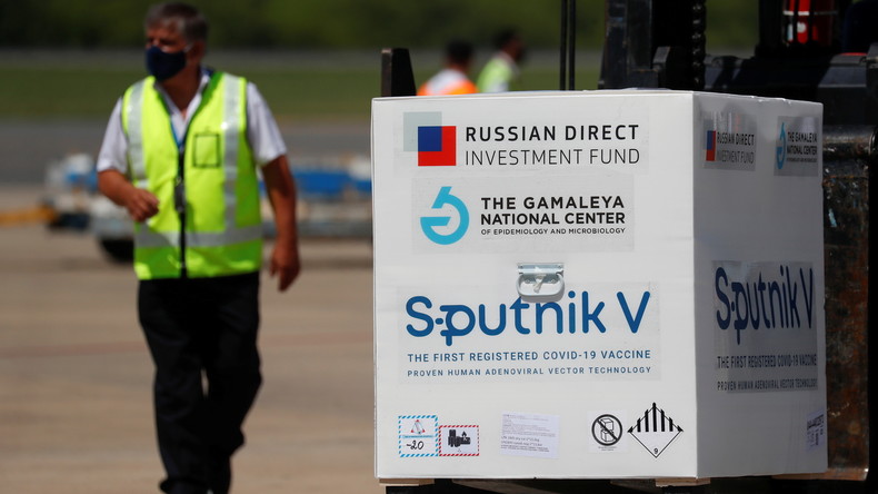 Covid-19 : 300 000 nouvelles doses du vaccin Spoutnik V sont arrivées en Argentine
