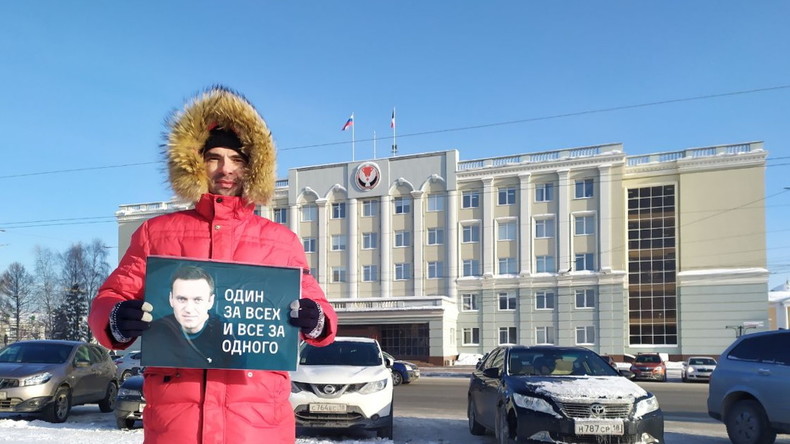 Incarcéré 30 jours, Alexeï Navalny appelle ses partisans à manifester