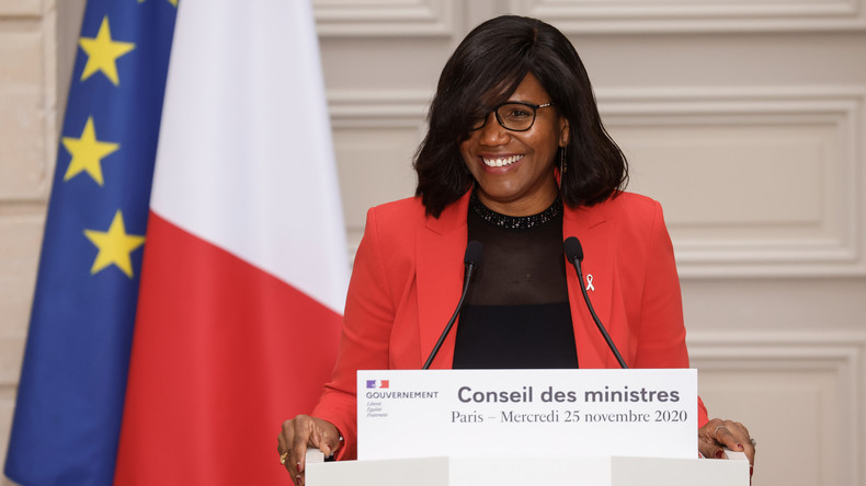 «Privilège blanc» : Elisabeth Moreno regrette d'avoir repris un concept américain