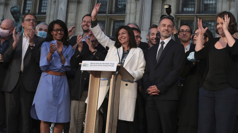 Trop de femmes directrices à la mairie de Paris : l'amende de 90 000 euros annulée
