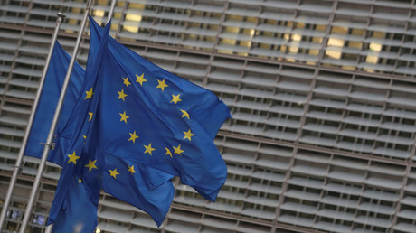 Après l'épisode du Capitole, l'UE évoque de nouveaux efforts contre les infox et théories du complot