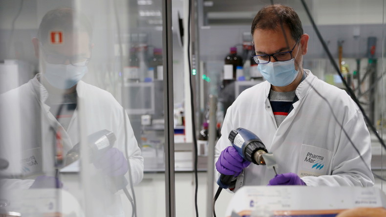 «Premiers résultats positifs» : la plitidepsine, nouveau traitement contre le Covid-19 ?