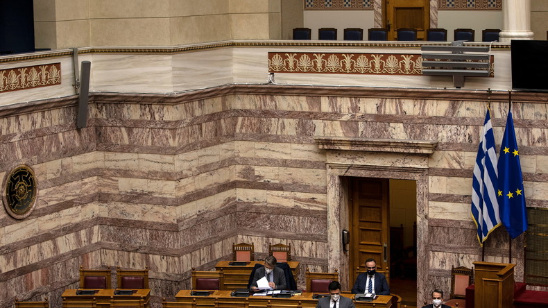 Un député grec et son épouse visés par une attaque à l'explosif