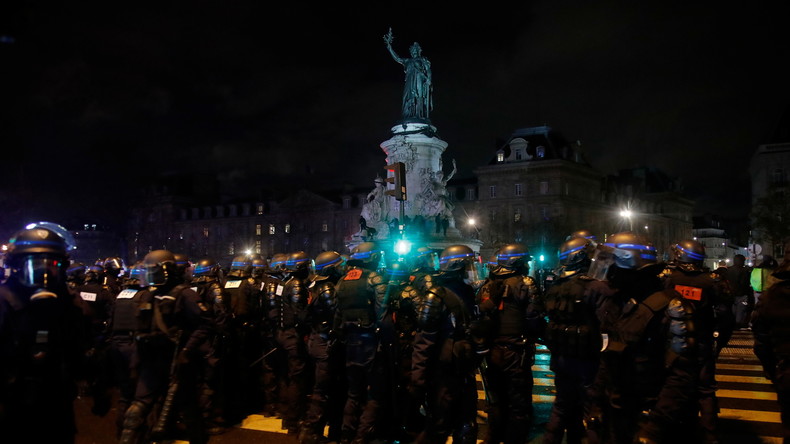 La France entre dans la catégorie des «démocraties défaillantes», selon l'indice de The Economist