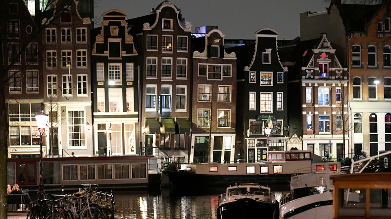 Pays-Bas : inactifs depuis plusieurs mois, des restaurateurs portent plainte contre le gouvernement