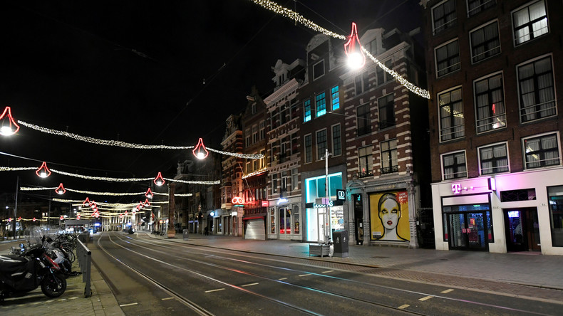 Pays-Bas : la justice invalide l'annulation du couvre-feu