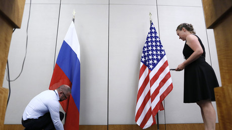 Moscou et Washington annoncent l'extension du traité russo-américain de désarmement New Start