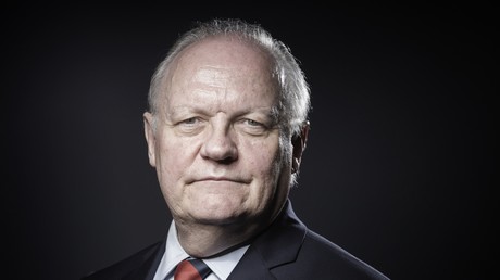 François Asselineau mis en examen, son avocat dénonce «une enquête menée exclusivement à charge»
