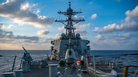 Le destroyer américain USS Barry en mer de Chine méridionale, le 4 avril 2020 (image d'illustration)