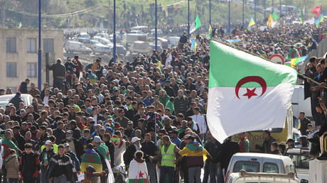 Algérie : deux ans de Hirak, entre espoirs de changement radical et difficultés de structuration