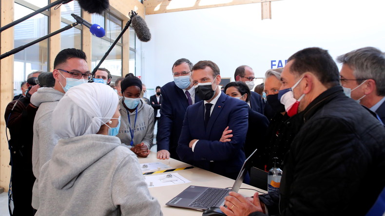 Covid-19 : Macron appelle à tenir encore «quatre à six semaines» avant des assouplissements