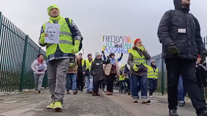 Pour Moscou, l'UE soutient l'opposition russe mais se tait sur les Gilets jaunes et Assange