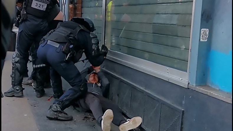 Ouverture du procès de Clément F., le Gilet jaune qui avait été frappé au sol par un policier
