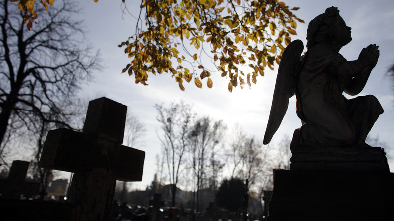 Faut-il créer une journée de commémoration des victimes du Covid-19 ?