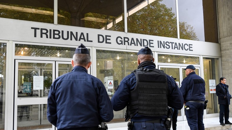 Lyon : un jeune homme condamné à huit mois de prison ferme pour sa participation à des émeutes