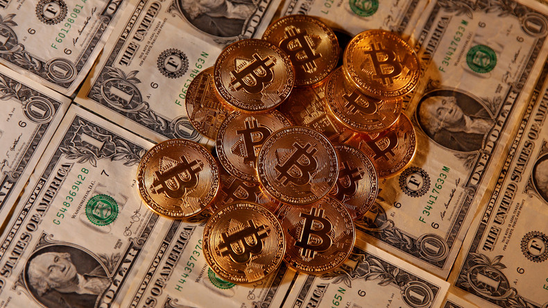 Le bitcoin va de record en record et franchit la barre des 60 000 dollars
