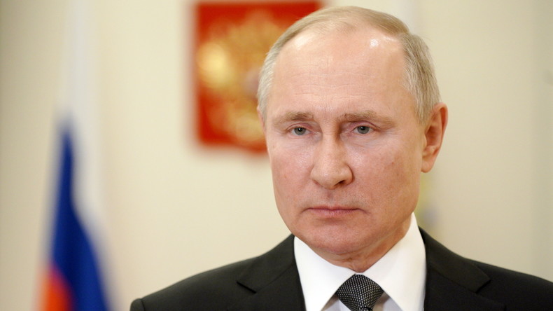 «Je lui souhaite une bonne santé» : Vladimir Poutine réagit aux attaques de Joe Biden à son encontre