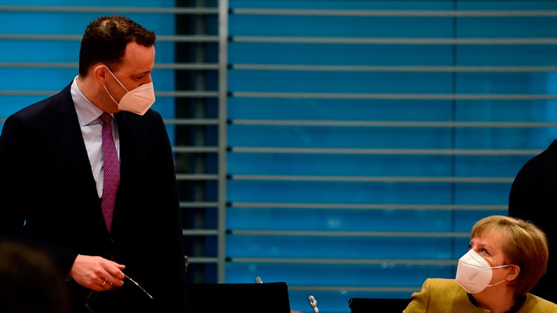 Un ministre d'Angela Merkel soupçonné de «conflit d'intérêts» pour des achats de masques