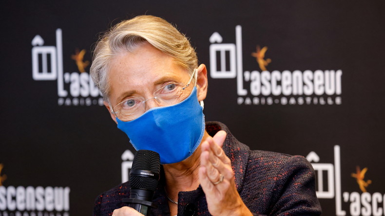 Hospitalisation d'Elisabeth Borne, ministre du Travail positive au Covid