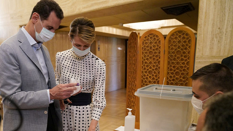 Le président syrien Bachar el-Assad et son épouse Asma guéris du Covid-19