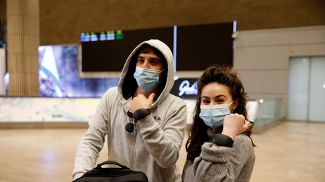 Covid-19 : Israël teste le bracelet électronique comme alternative à la quarantaine à l'hôtel