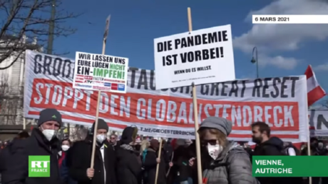 Vienne : manifestation contre les restrictions liées au Covid-19