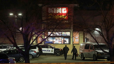 Etats-Unis : une fusillade dans un supermarché du Colorado fait dix morts dont un policier