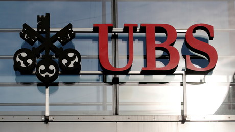 Procès d'UBS : des lanceurs d'alerte dénoncent les liens politiques de la banque
