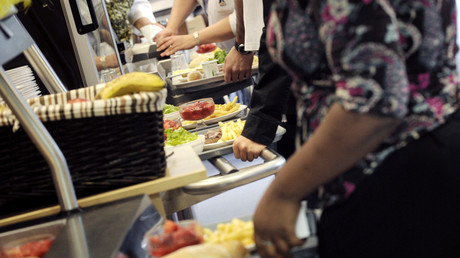 Dans les entreprises des départements reconfinés, les salariés obligés de «déjeuner seuls»