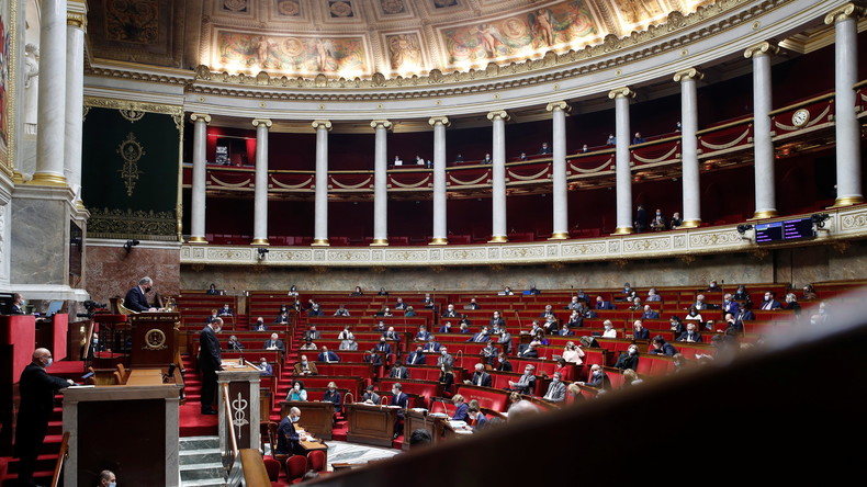 Un droit à l'euthanasie pour les personnes souffrant d'une pathologie incurable voté en Commission