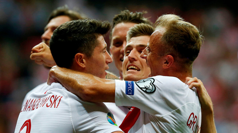 L'équipe polonaise de football refuse de s'agenouiller en début de rencontre face à l'Angleterre