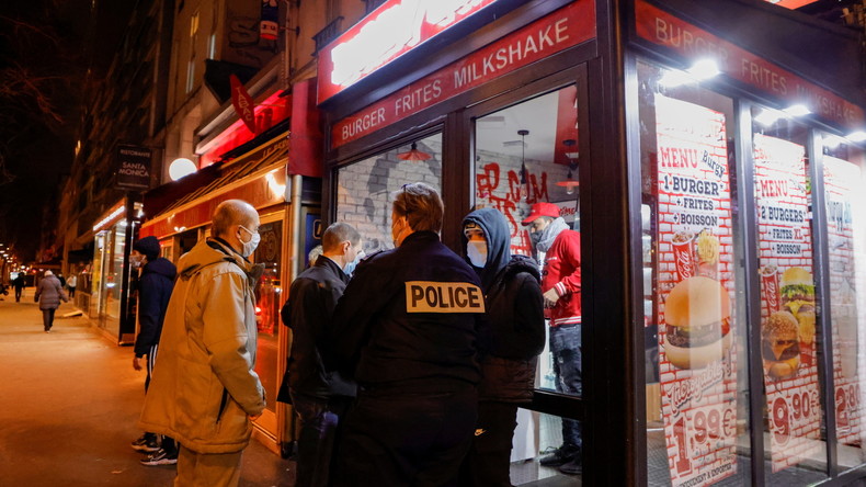 Paris : 110 personnes verbalisées dans un restaurant clandestin
