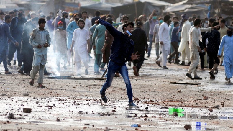 «Menaces sérieuses»: Paris demande à ses ressortissants de quitter le Pakistan, en proie aux émeutes