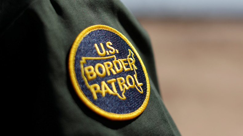 Gel des admissions de migrants aux Etats-Unis : tollé chez les démocrates et rétropédalage de Biden