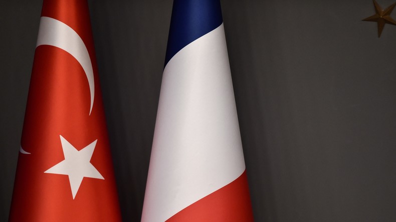 La Turquie accuse la France d'«opprimer» les médias après des critiques contre son agence de presse