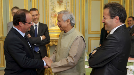 Le prix Nobel rencontrant François Hollande le 30 octobre 2012 (image d'illustration).
