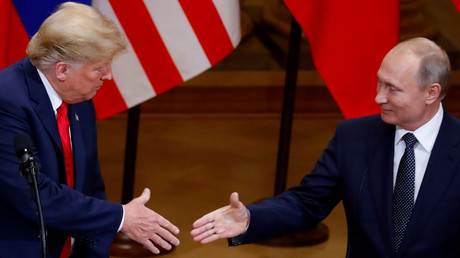 «Je m'entendais très bien avec lui» : Trump évoque sa relation avec Poutine et critique Biden