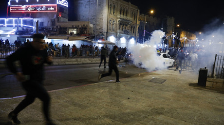 Affrontements entre la police israélienne et des manifestants palestiniens à Jérusalem, le 22 avril 2021.