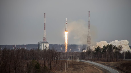 La Russie met de nouveau en orbite 36 satellites OneWeb dans un hommage à Iouri Gagarine